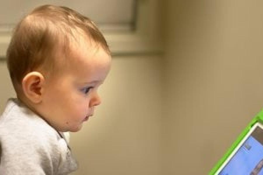 التعلم في السنوات الأولى يحدث عبر العلاقات