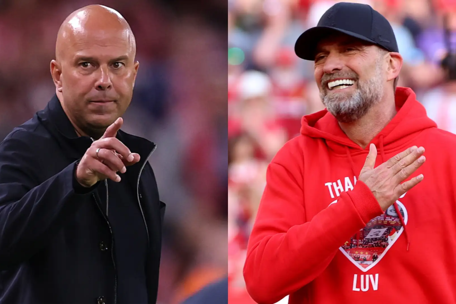 آني سلوت خلف يورغن كلوب في تدريب ليفربول عام 2024 (وسائل التواصل)