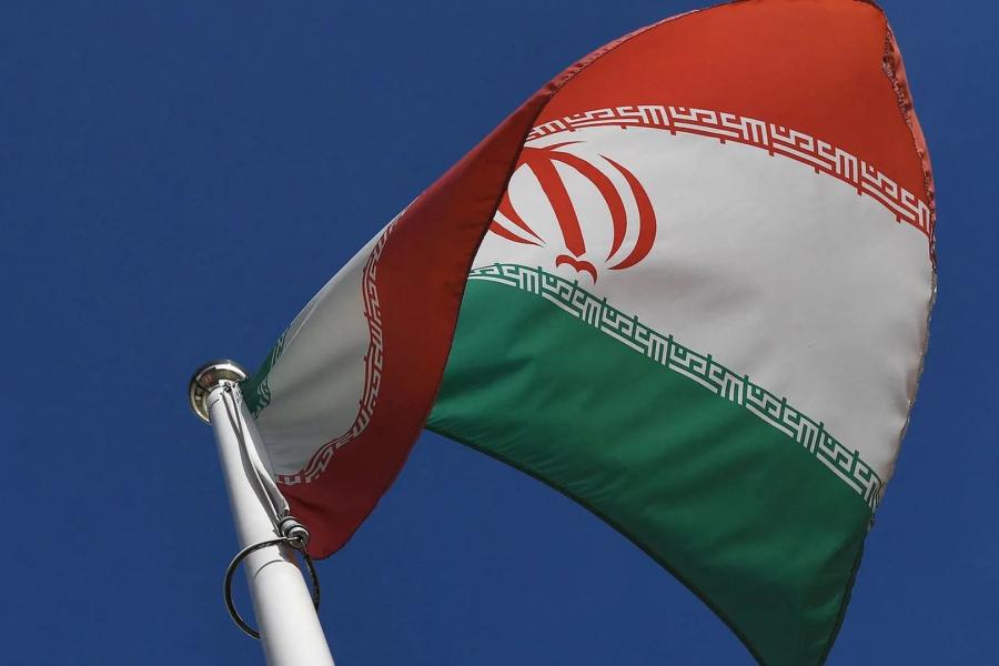لم يعد بإمكان "ثوب الدين" تغطية عورات الفساد المؤسسي (غيتي)